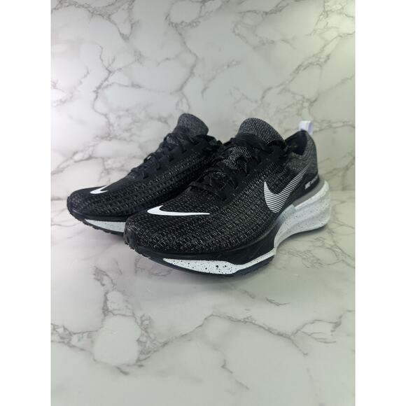Nike Men's ZoomX Invincible Run 3 Lace Up Sneakers Black/White Size 9 DR2615 002 - Picture 1 of 7